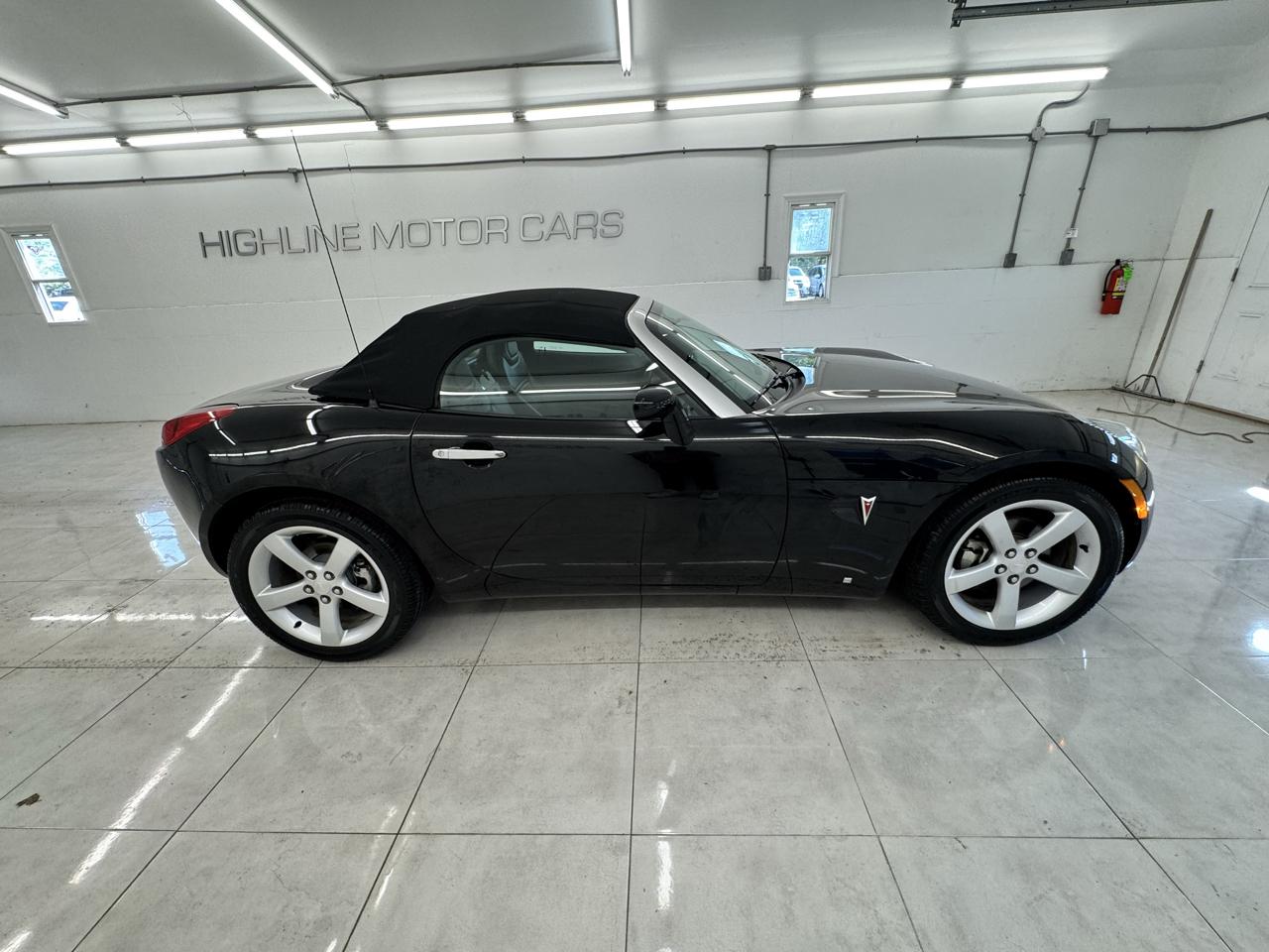 Pontiac Solstice 2dr Convertible 2006