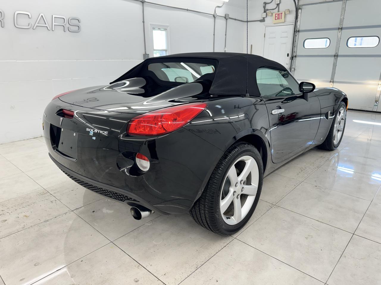 Pontiac Solstice 2dr Convertible 2006