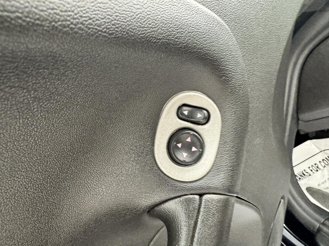 Pontiac Solstice 2dr Convertible 2006