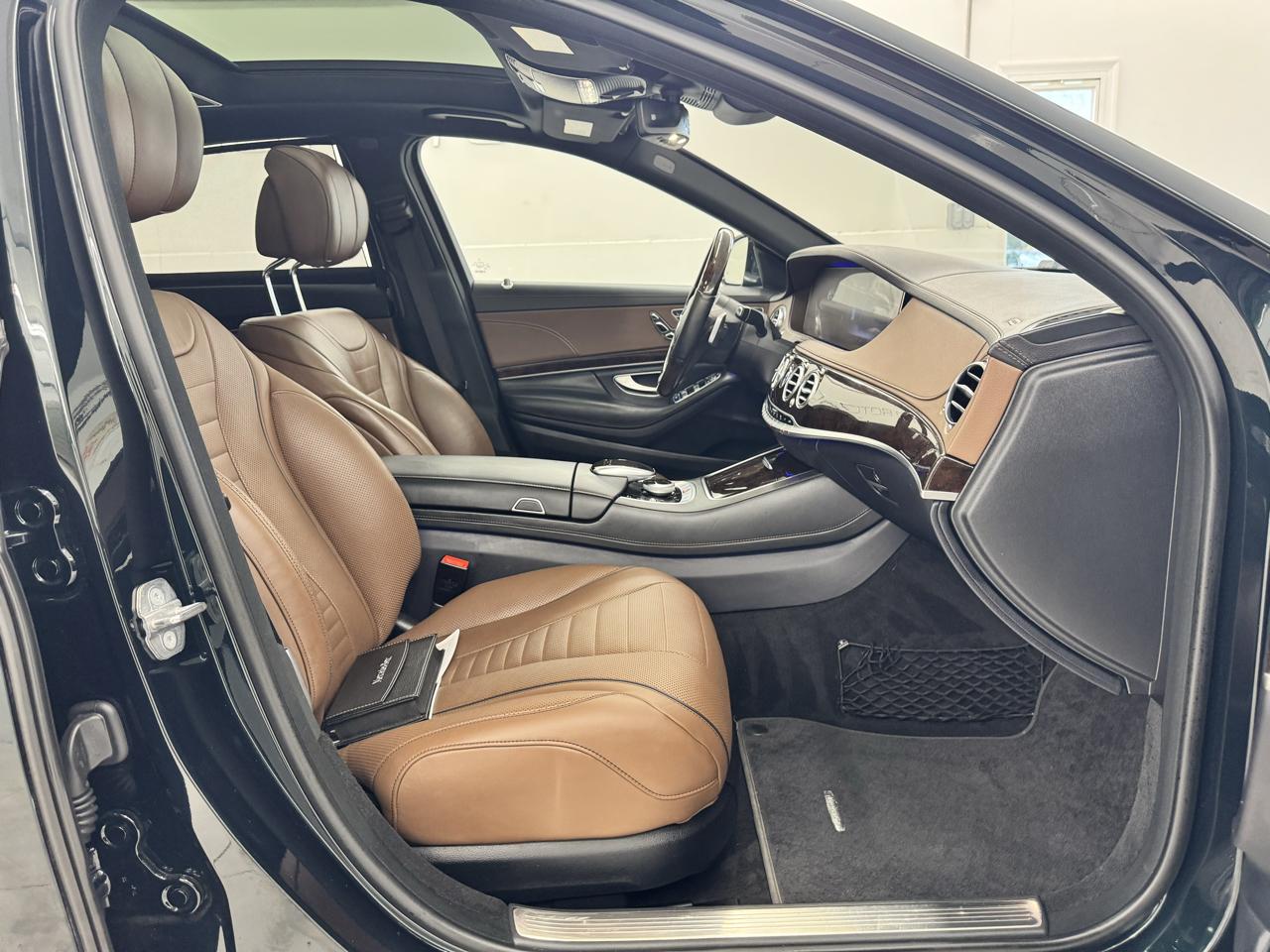 Mercedes-Benz S-Class S 560 4MATIC Sedan 2020