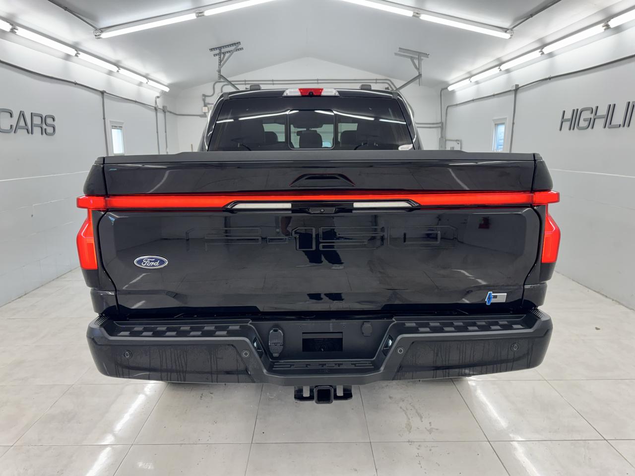 Ford F-150 Lightning LARIAT 4WD SuperCrew 5.5' Box 2022