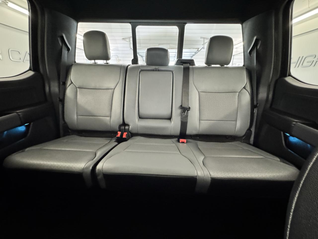 Ford F-150 Lightning LARIAT 4WD SuperCrew 5.5' Box 2022
