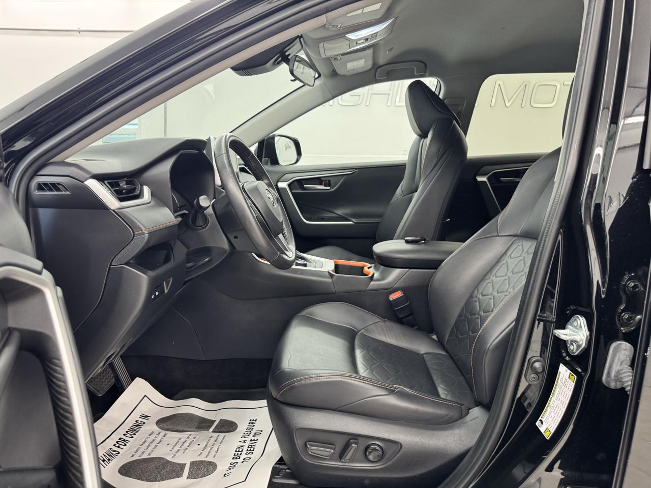 Toyota RAV4 Adventure AWD (Natl) 2024