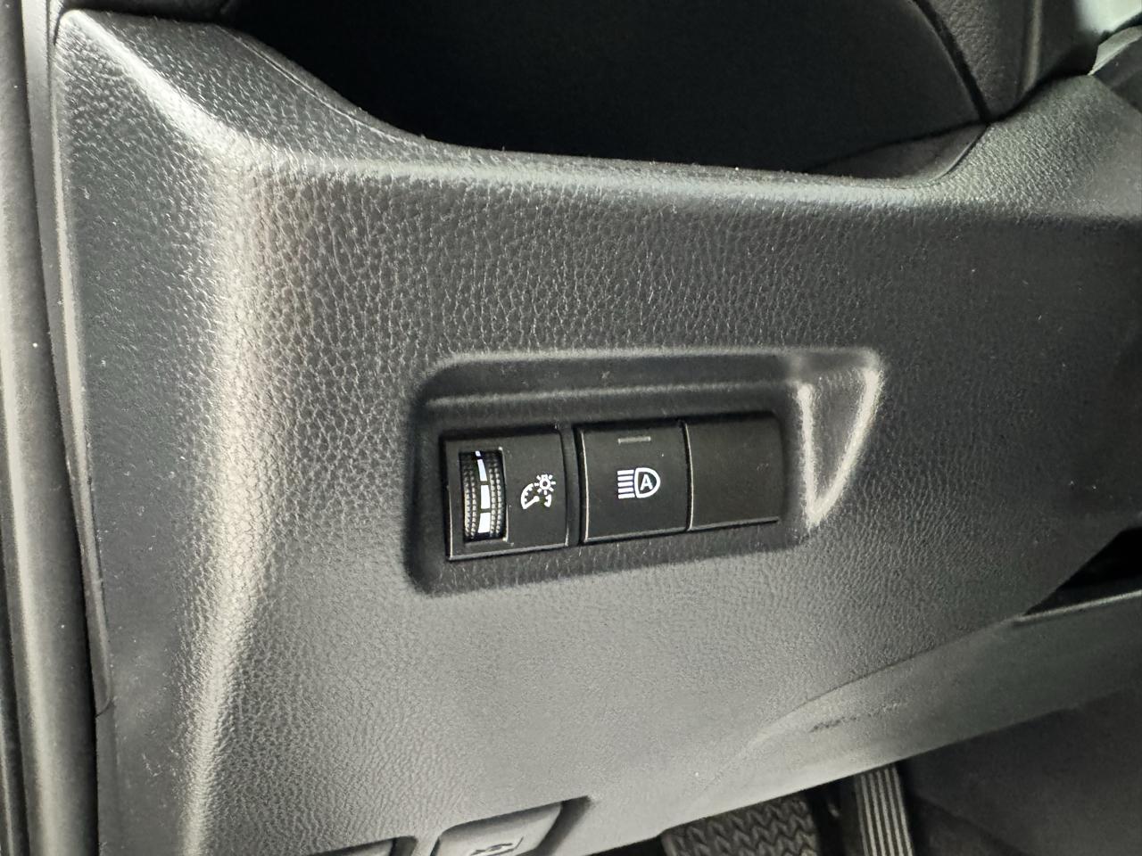 Toyota RAV4 Adventure AWD (Natl) 2024