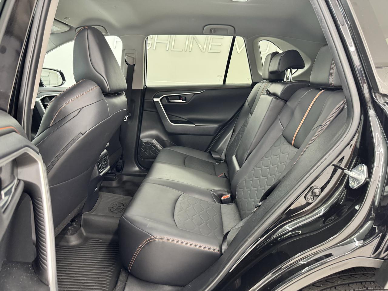 Toyota RAV4 Adventure AWD (Natl) 2024