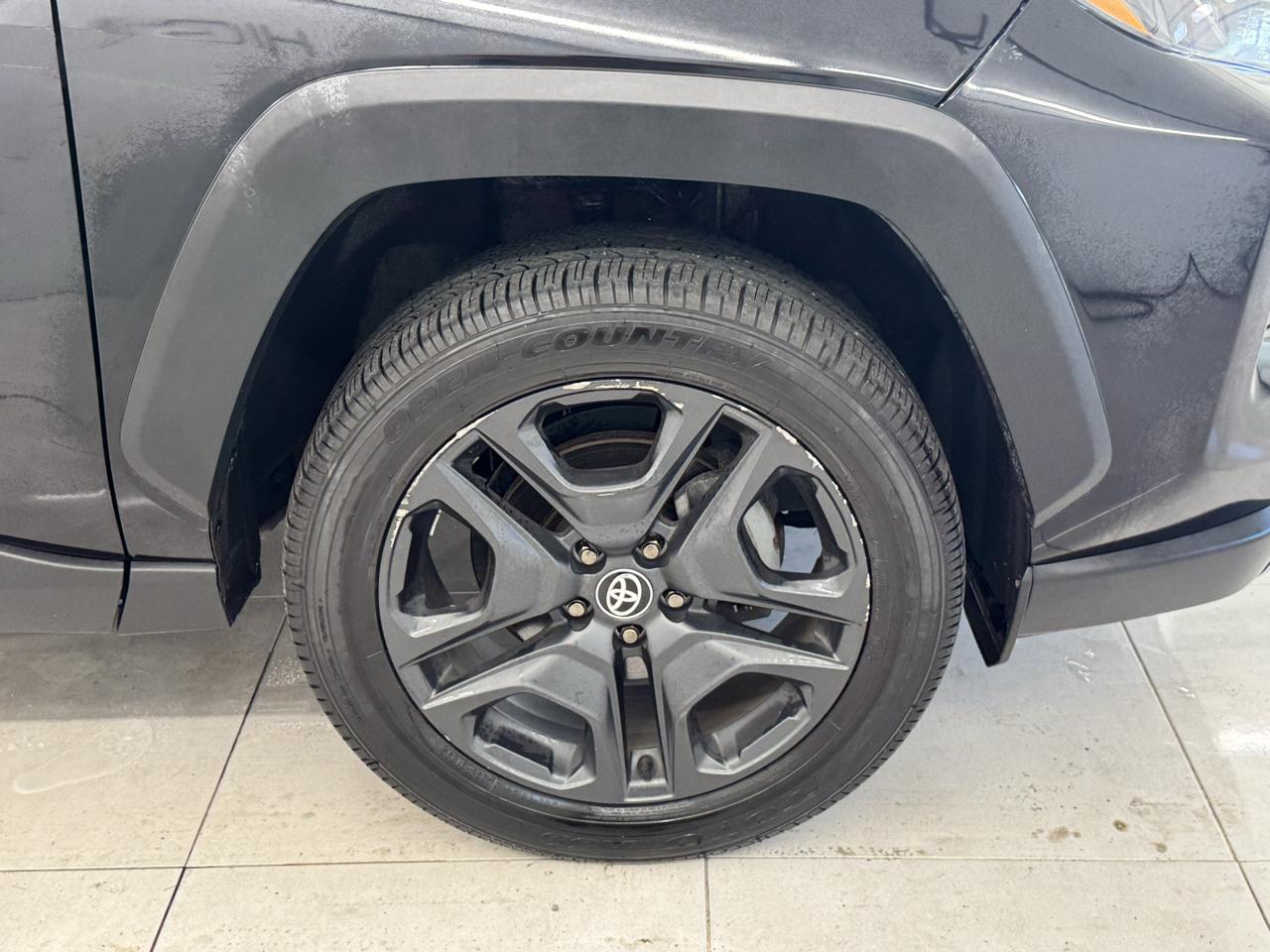 Toyota RAV4 Adventure AWD (Natl) 2024