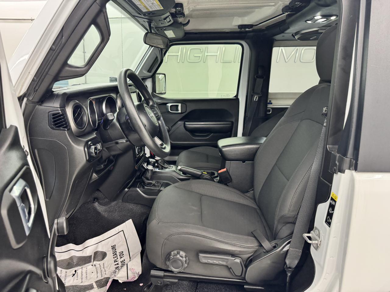 Jeep Wrangler Willys Sport 4x4 2021