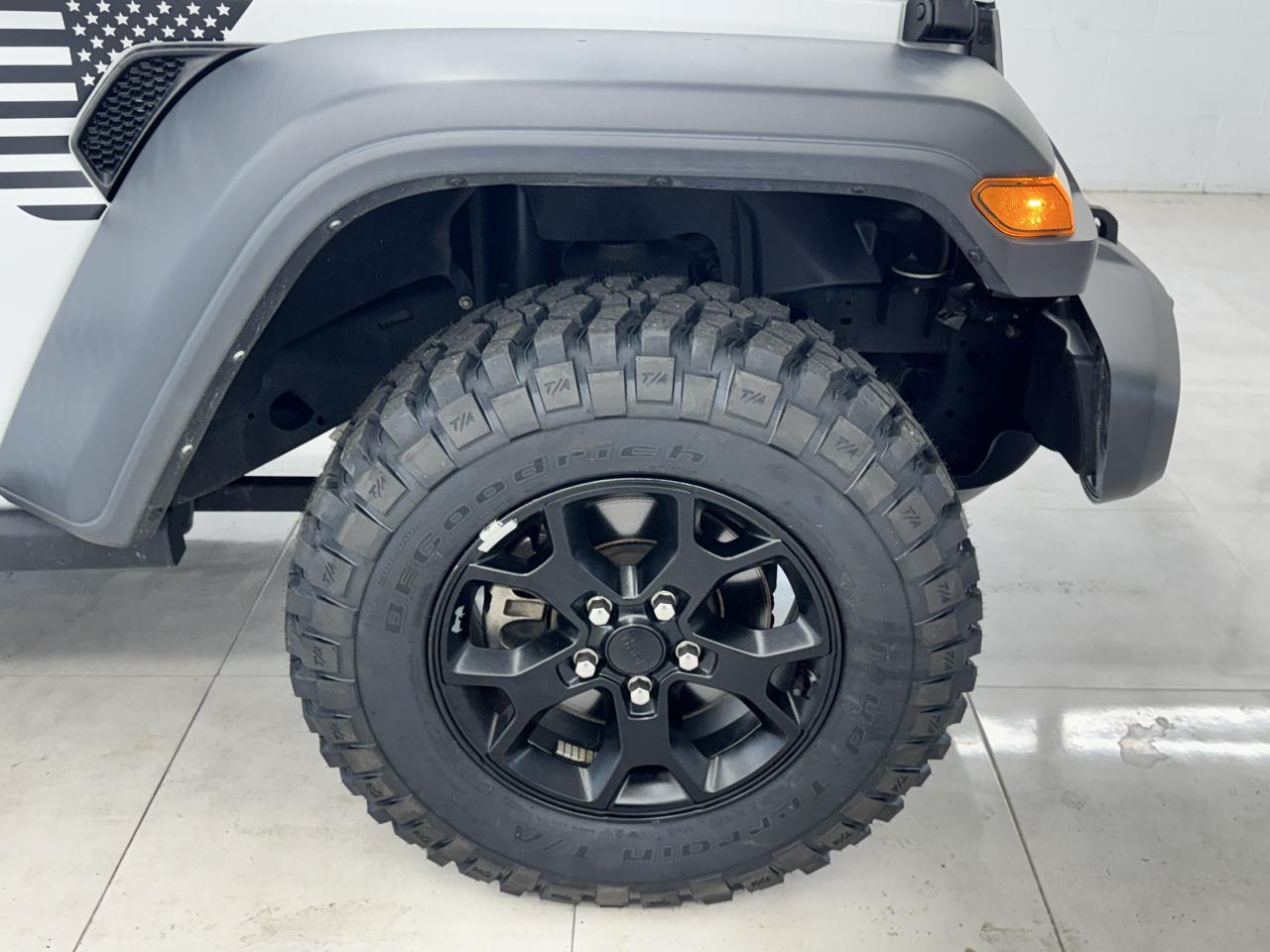 Jeep Wrangler Willys Sport 4x4 2021