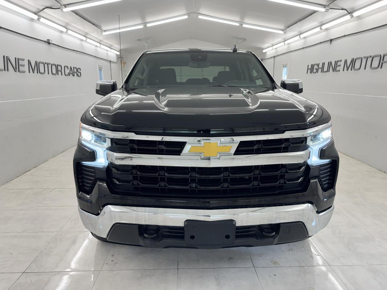 Chevrolet Silverado 1500 4WD Crew Cab 147" LT w/2FL 2024