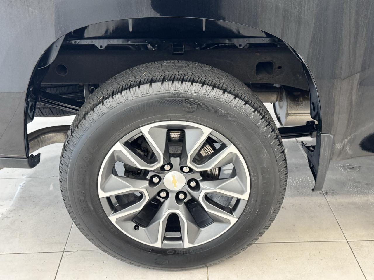 Chevrolet Silverado 1500 4WD Crew Cab 147" LT w/2FL 2024