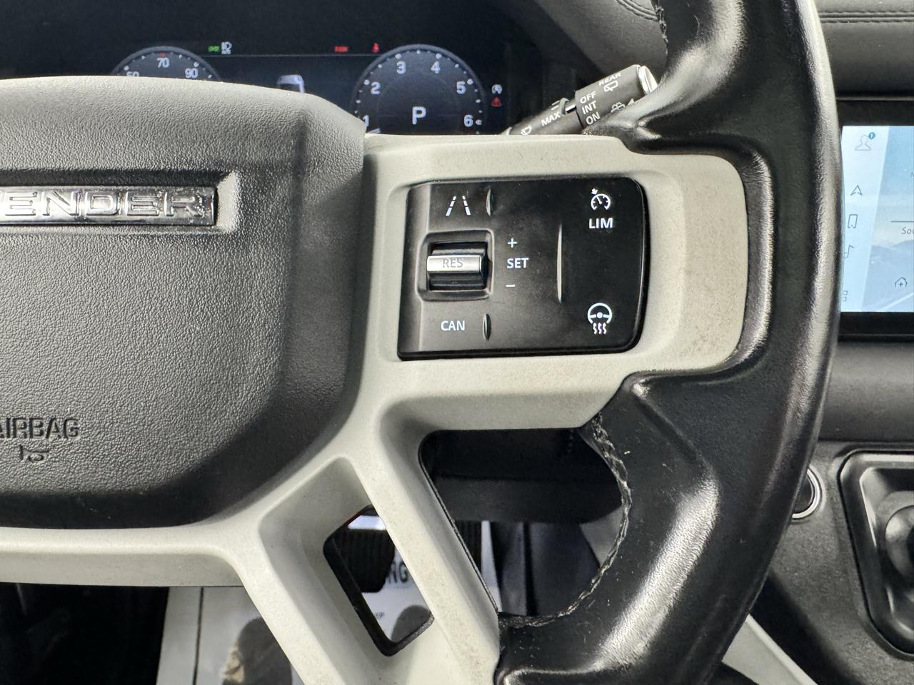 Land Rover Defender 110 X-Dynamic SE AWD 2023