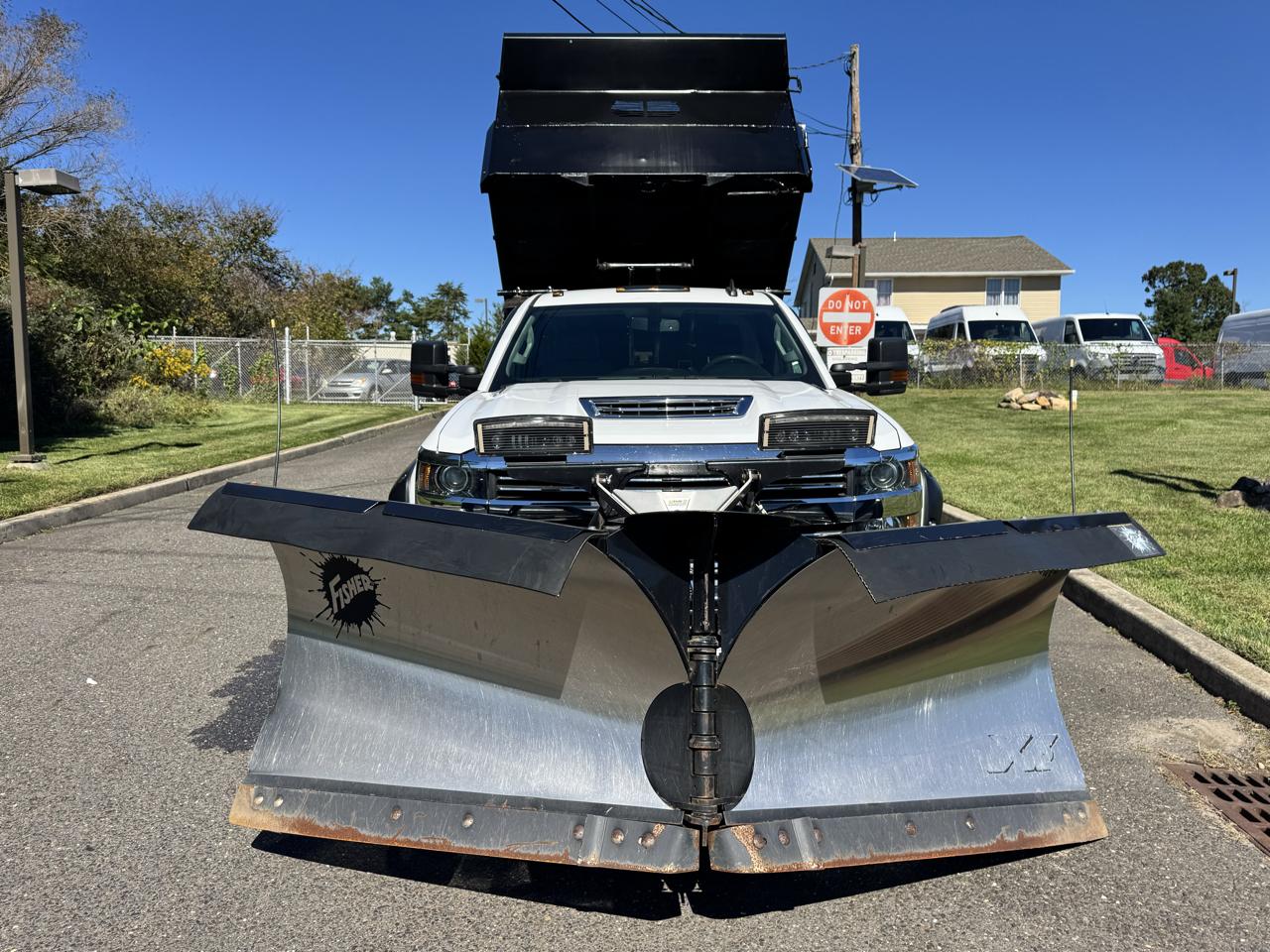 Chevrolet Silverado 3500HD 4WD Reg Cab 137.5" WB, 59.06" CA WT 2018