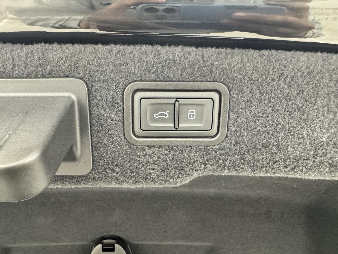 Audi A8 L 60 TFSI quattro 2021
