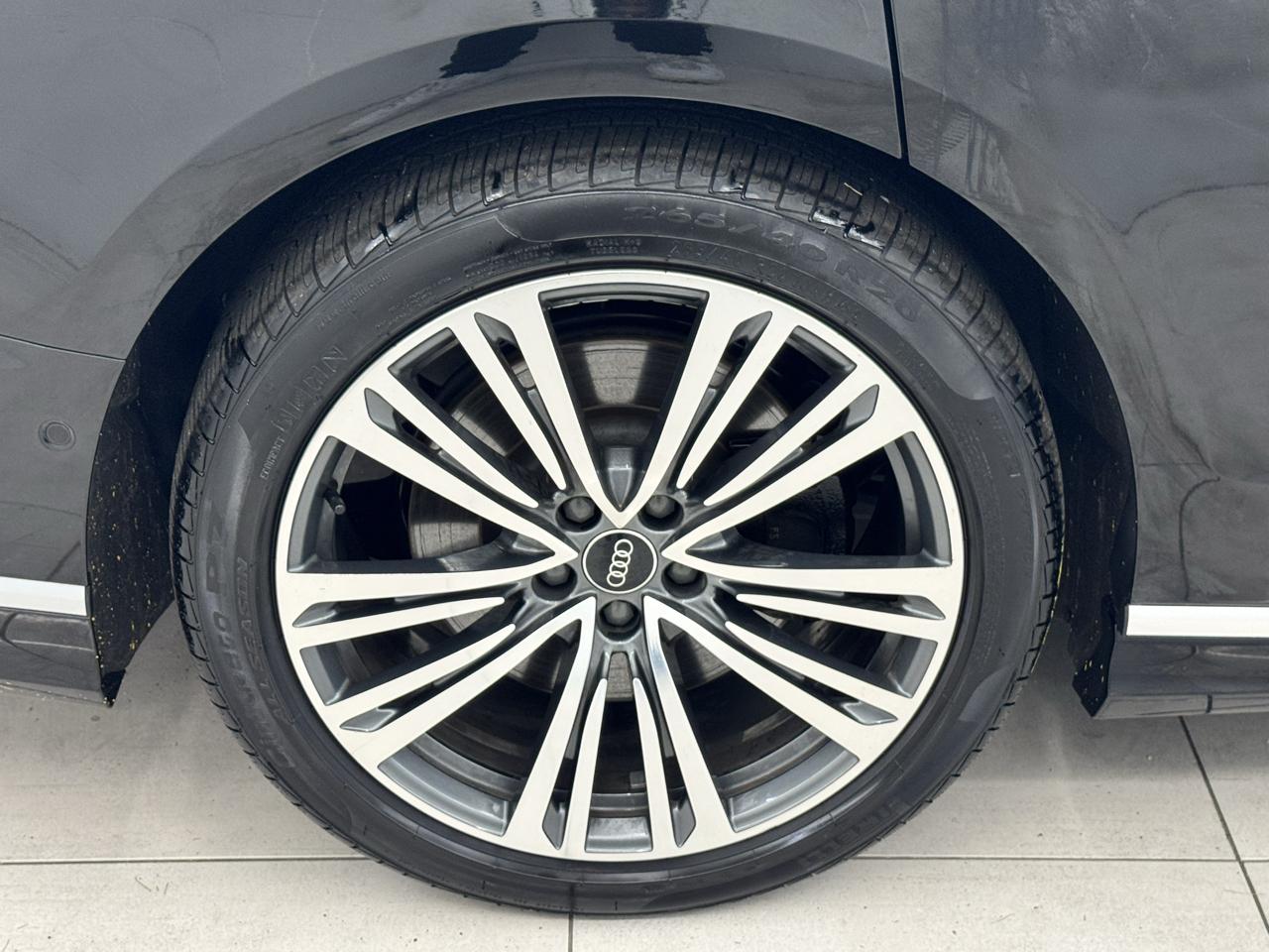 Audi A8 L 60 TFSI quattro 2021