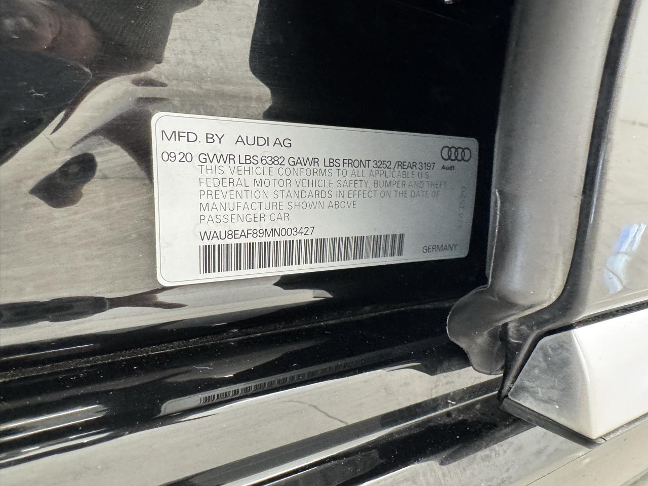 Audi A8 L 60 TFSI quattro 2021