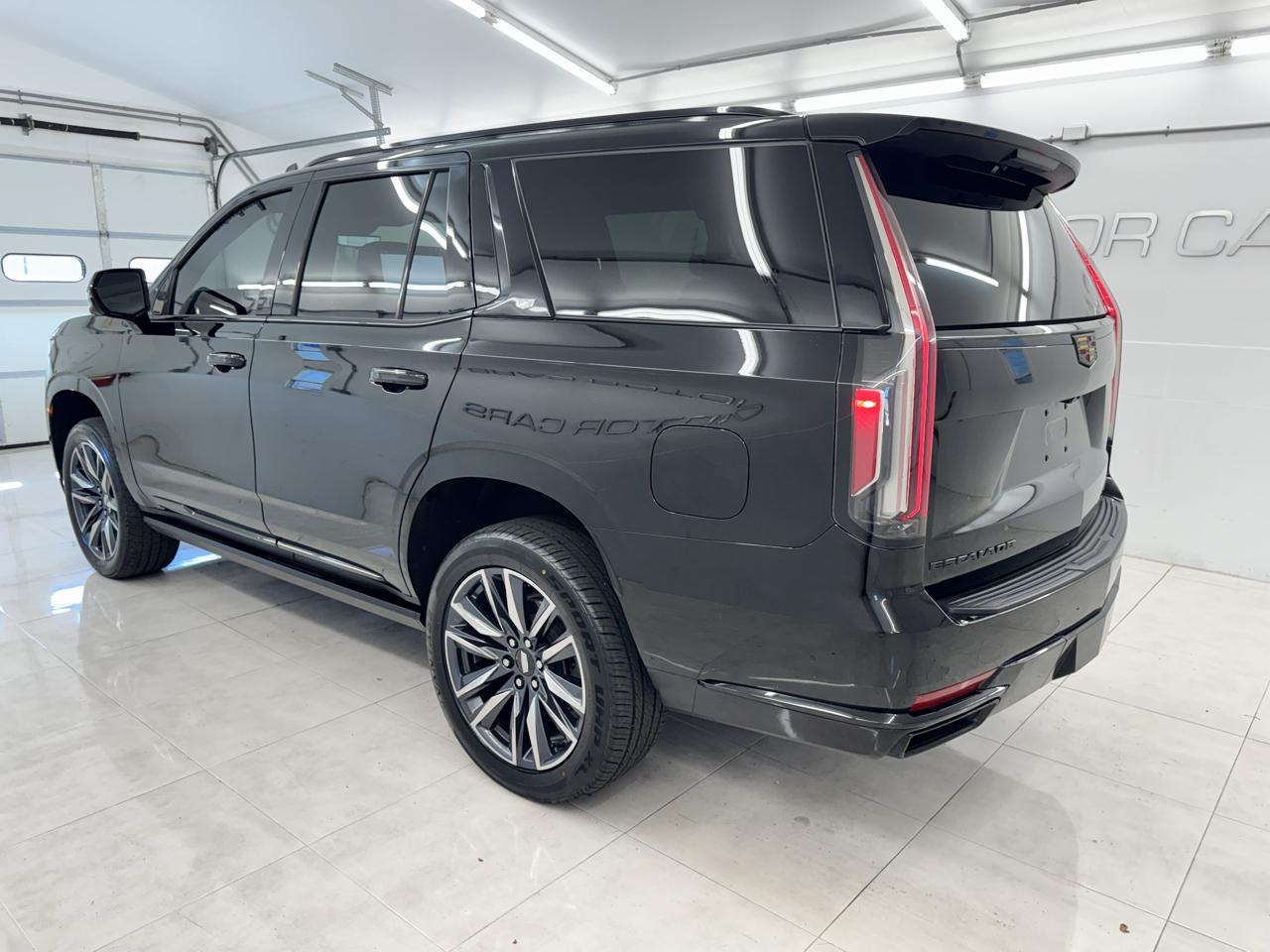 Cadillac Escalade 4WD 4dr Sport 2023