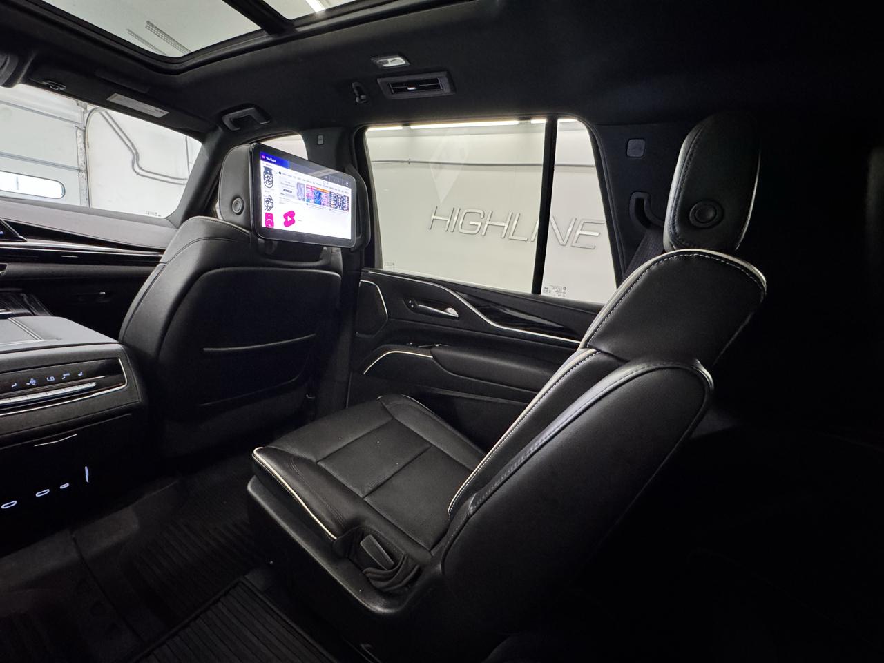 Cadillac Escalade 4WD 4dr Sport 2023