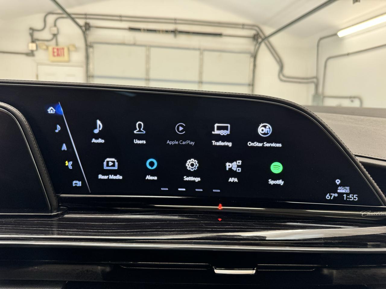 Cadillac Escalade 4WD 4dr Sport 2023