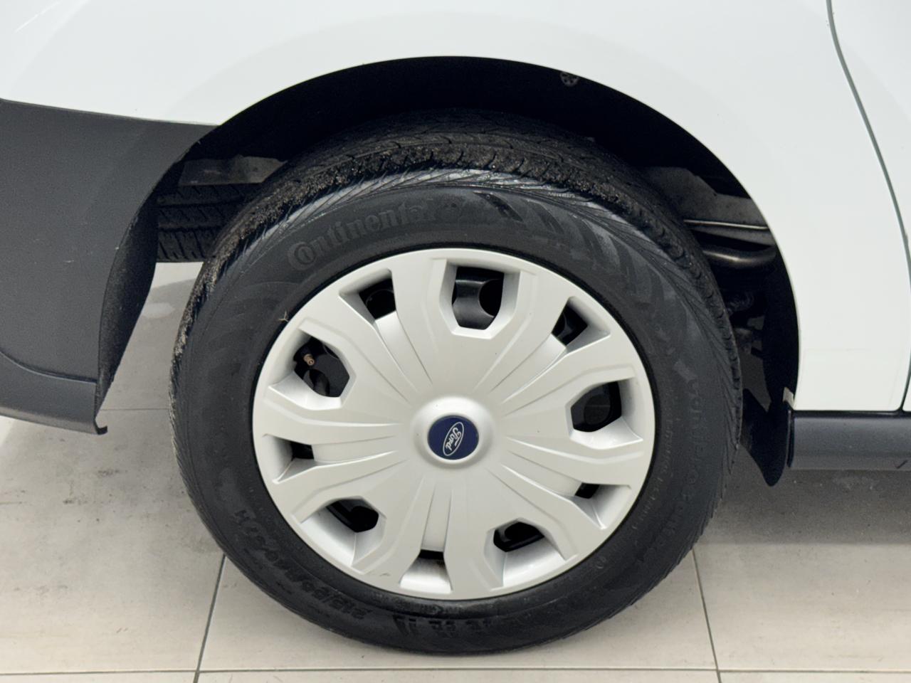 Ford Transit Connect Van XL LWB w/Rear Symmetrical Doors 2020