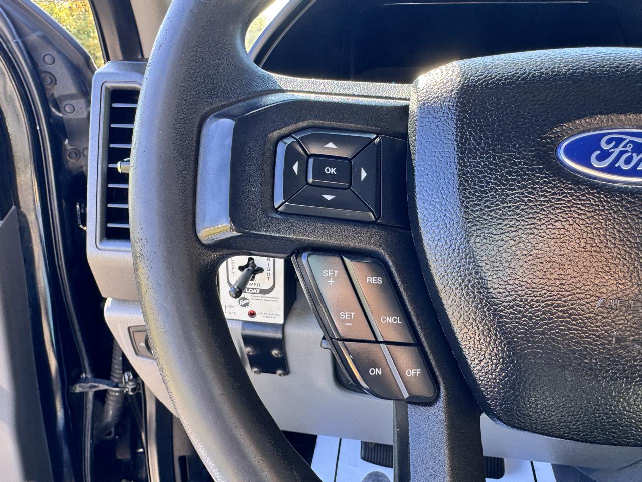 Ford Super Duty F-550 DRW XLT 4WD Reg Cab 145" WB 60" CA 2018