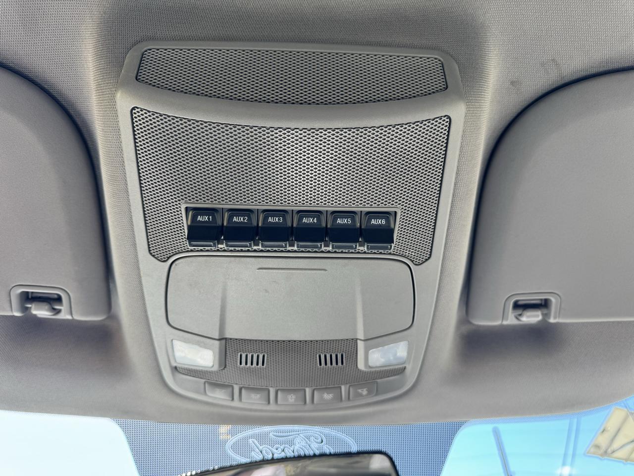 Ford Super Duty F-550 DRW XLT 4WD Reg Cab 145" WB 60" CA 2018