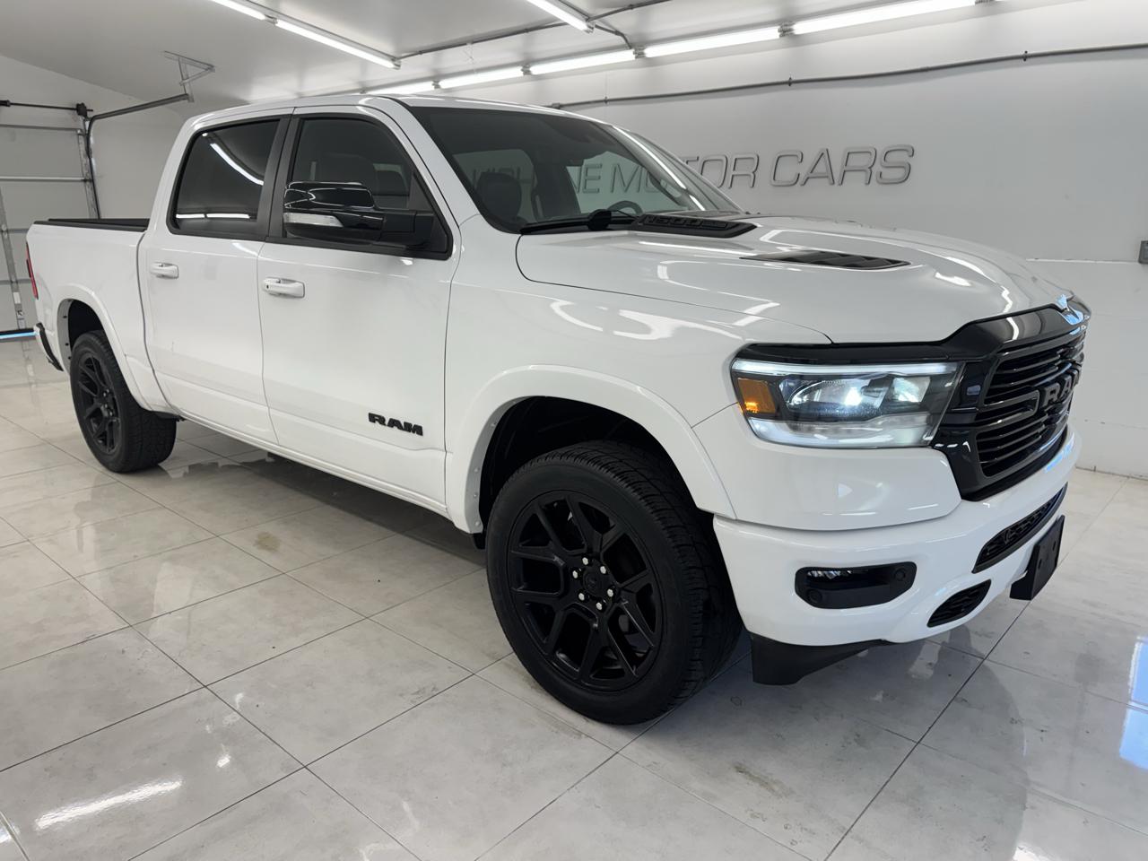 RAM 1500 Laramie 4x4 Crew Cab 5'7" Box 2021