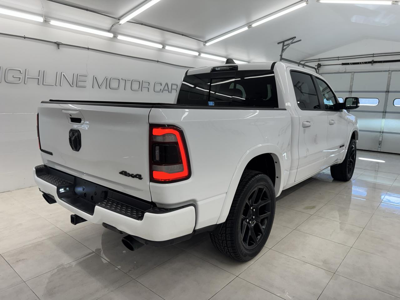 RAM 1500 Laramie 4x4 Crew Cab 5'7" Box 2021