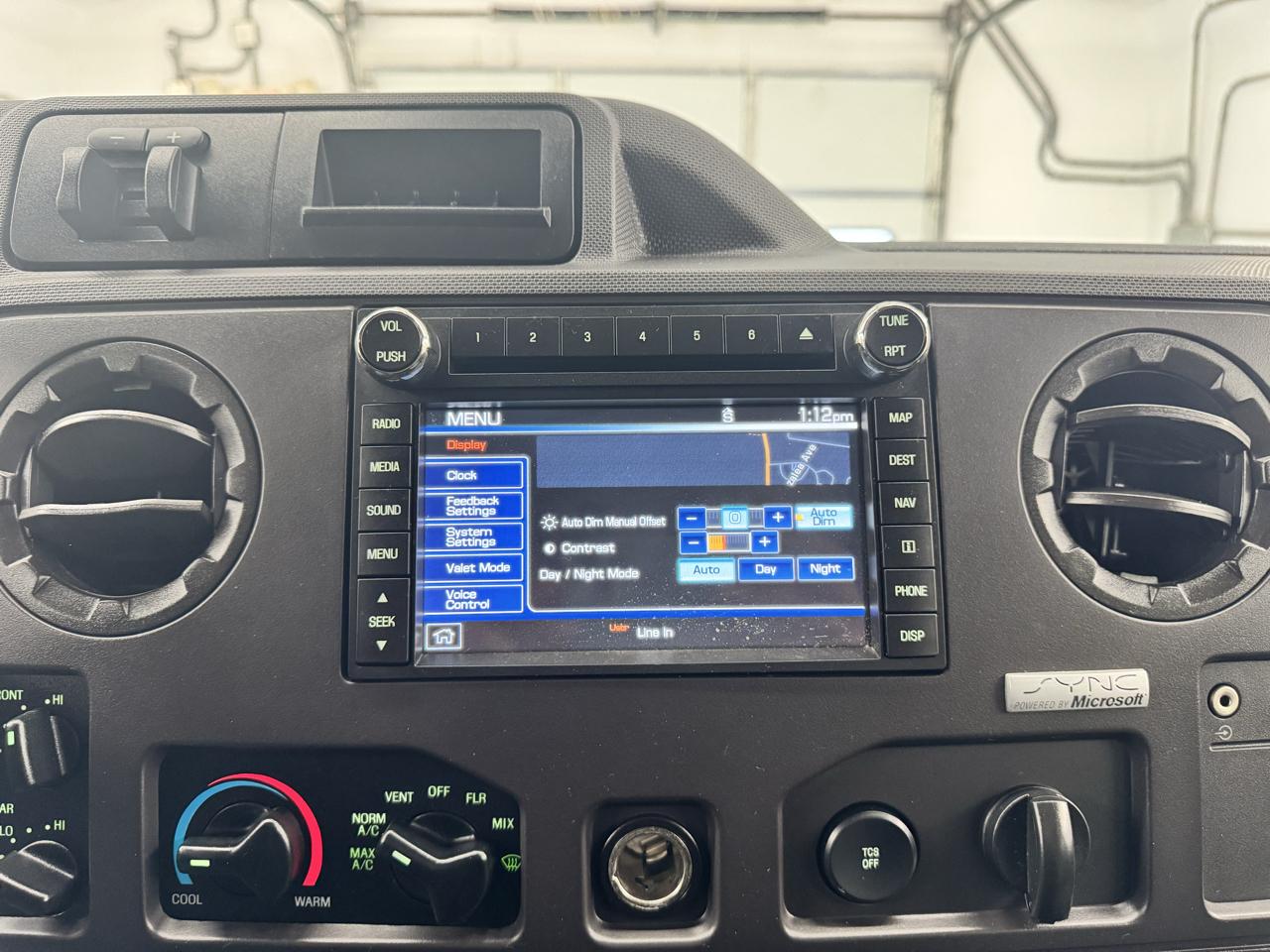 Ford Econoline Wagon E-350 Super Duty Ext XLT 2012