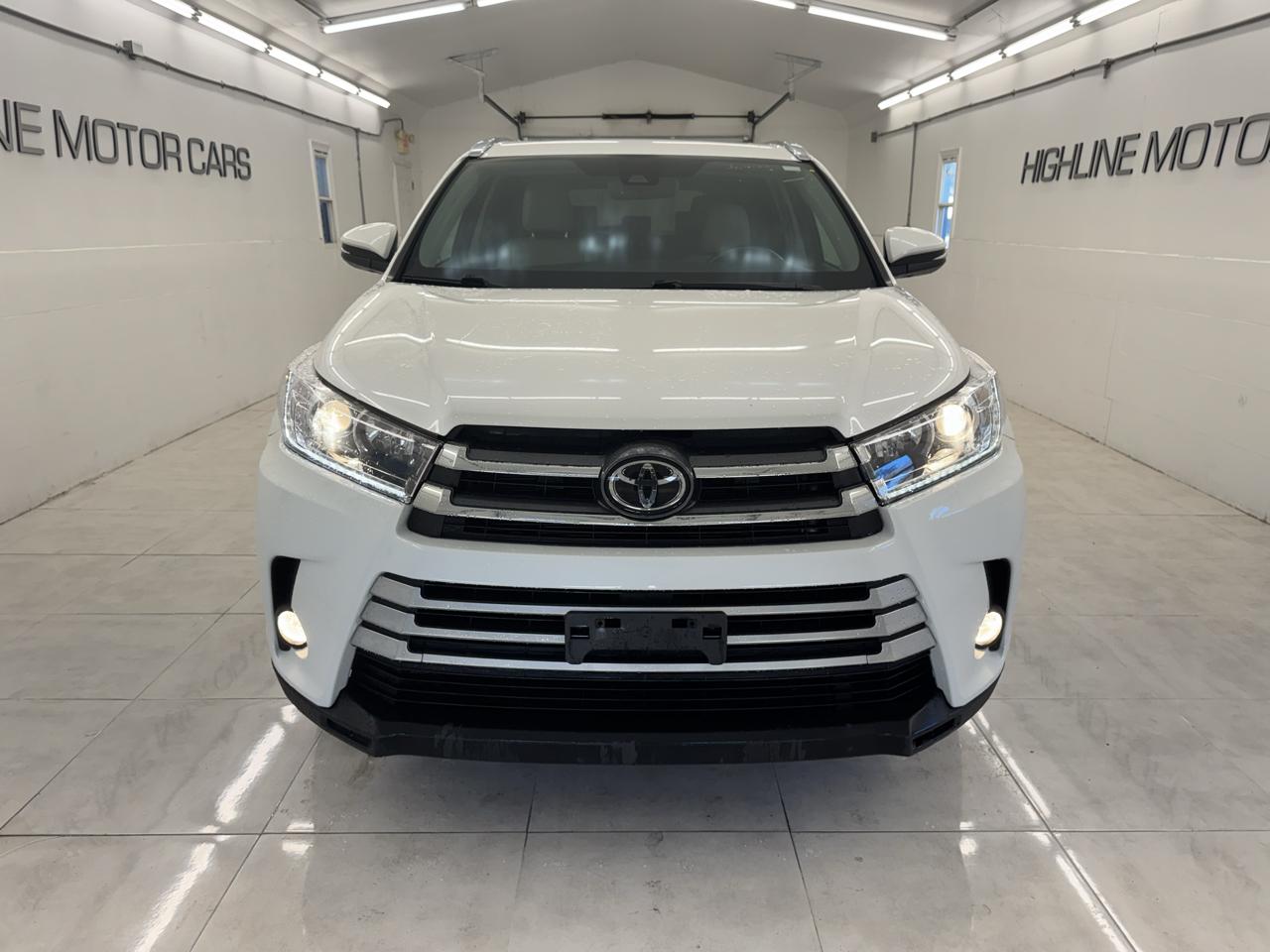 Toyota Highlander Limited V6 AWD (Natl) 2018
