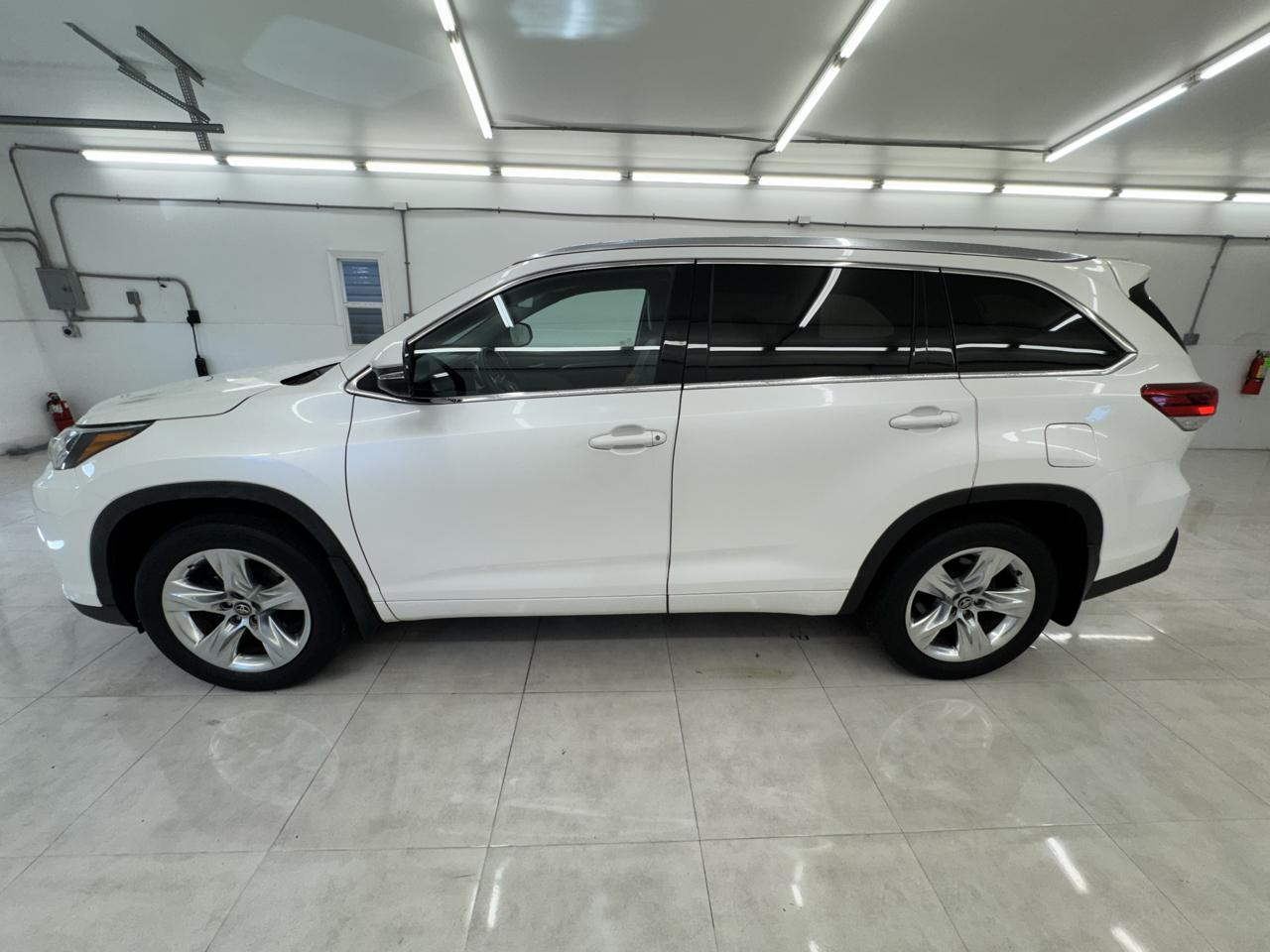 Toyota Highlander Limited V6 AWD (Natl) 2018