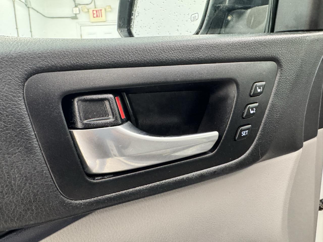 Toyota Highlander Limited V6 AWD (Natl) 2018