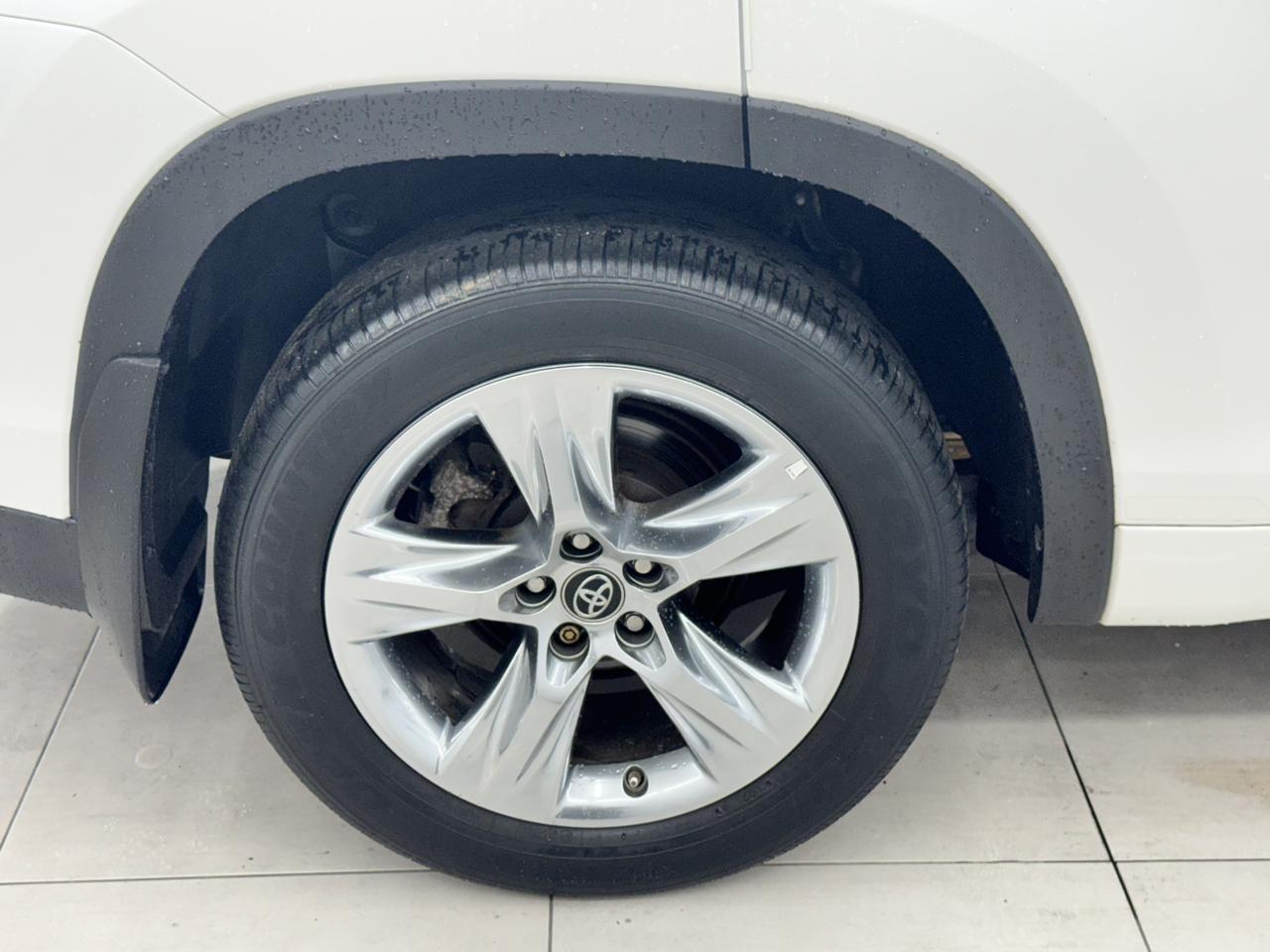 Toyota Highlander Limited V6 AWD (Natl) 2018