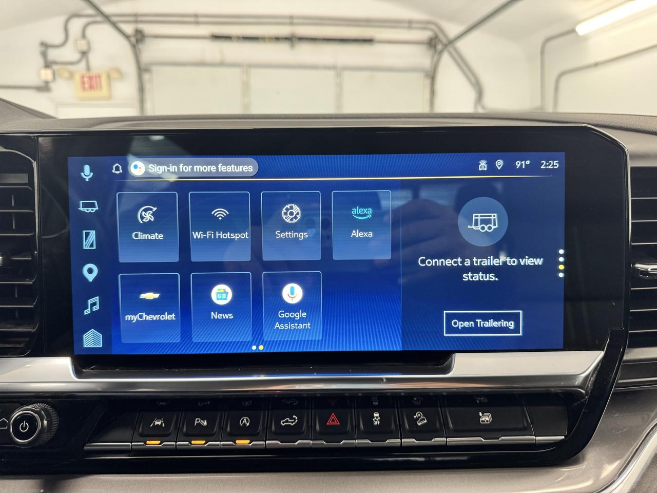 Chevrolet Silverado 1500 4WD Crew Cab 157" High Country 2025