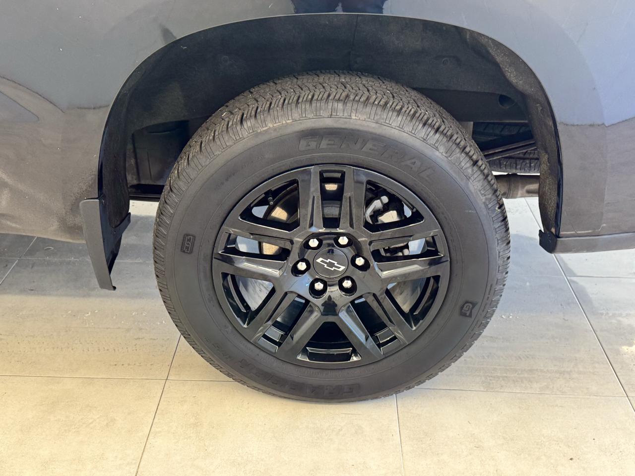 Chevrolet Silverado 1500 4WD Crew Cab 157" High Country 2025