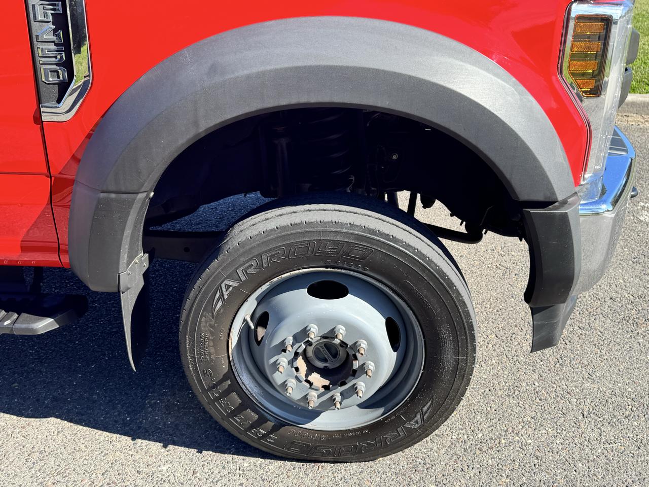 Ford Super Duty F-450 DRW XLT 4WD SuperCab 168" WB 60" CA XLT 2019