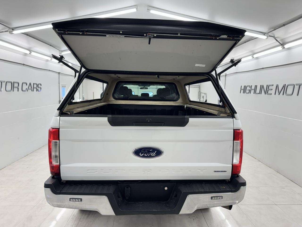 Ford Super Duty F-250 SRW King Ranch 4WD Crew Cab 8' Box 2019