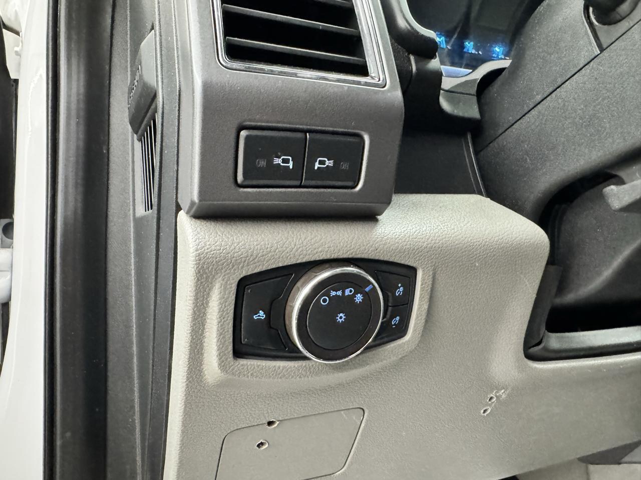 Ford Super Duty F-250 SRW King Ranch 4WD Crew Cab 8' Box 2019