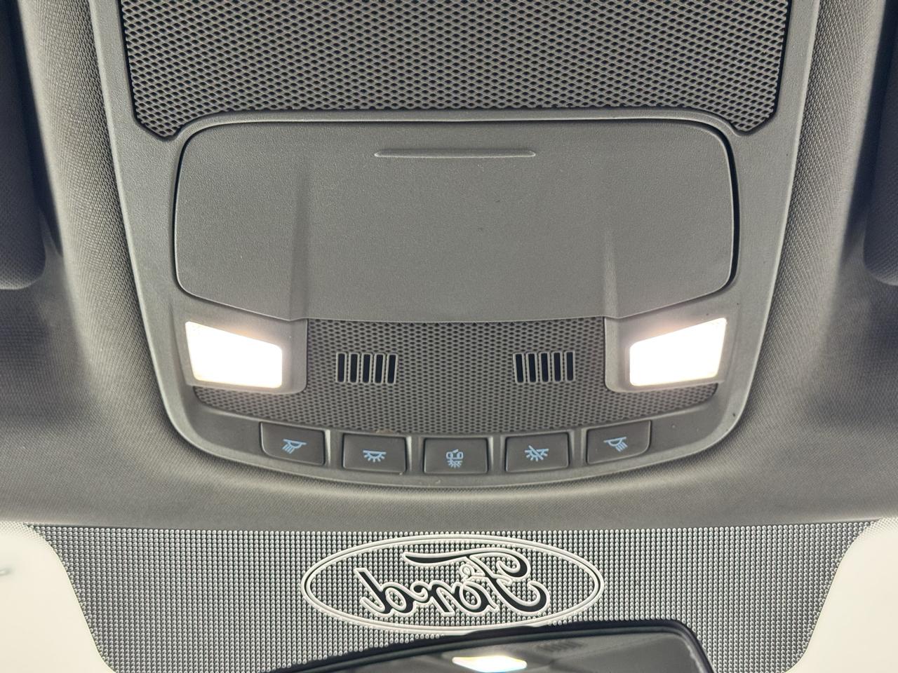 Ford Super Duty F-250 SRW King Ranch 4WD Crew Cab 8' Box 2019