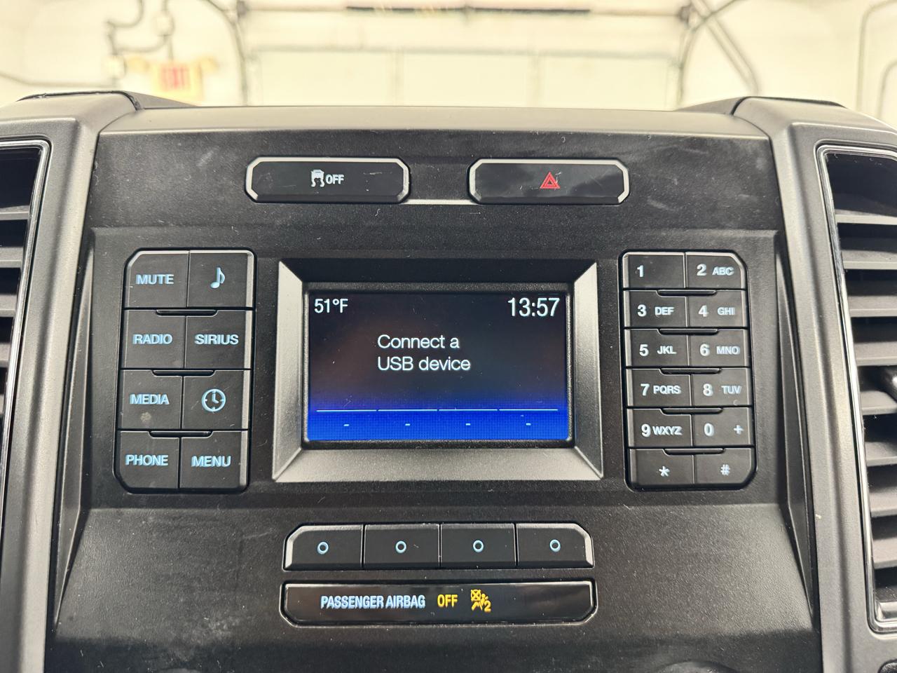 Ford Super Duty F-250 SRW King Ranch 4WD Crew Cab 8' Box 2019