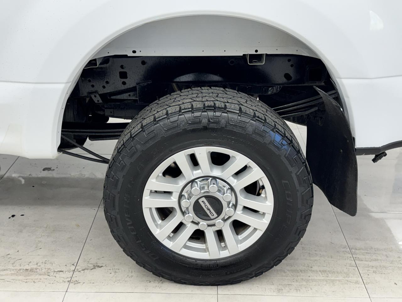 Ford Super Duty F-250 SRW King Ranch 4WD Crew Cab 8' Box 2019
