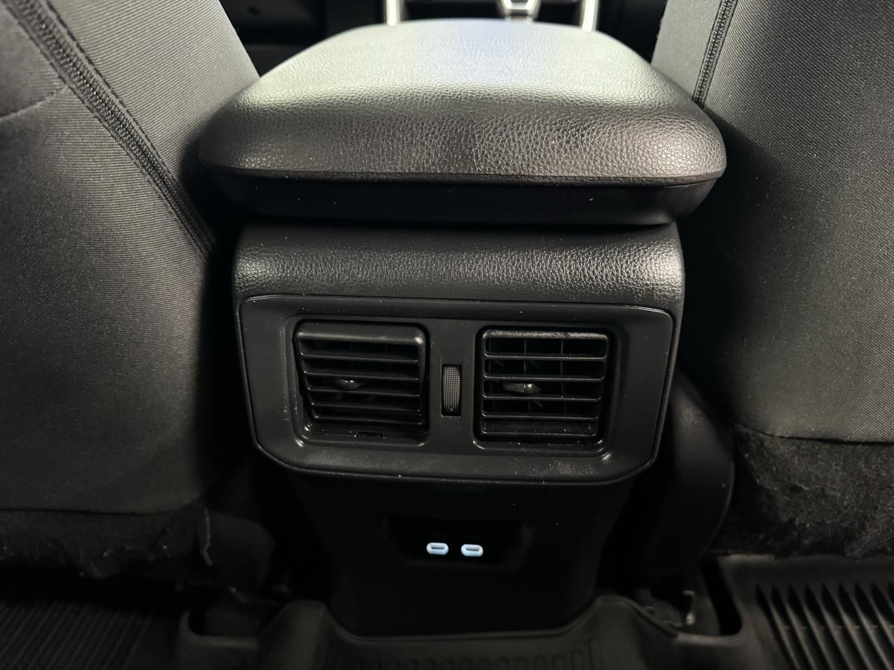 Toyota RAV4 Prime SE (Natl) 2024