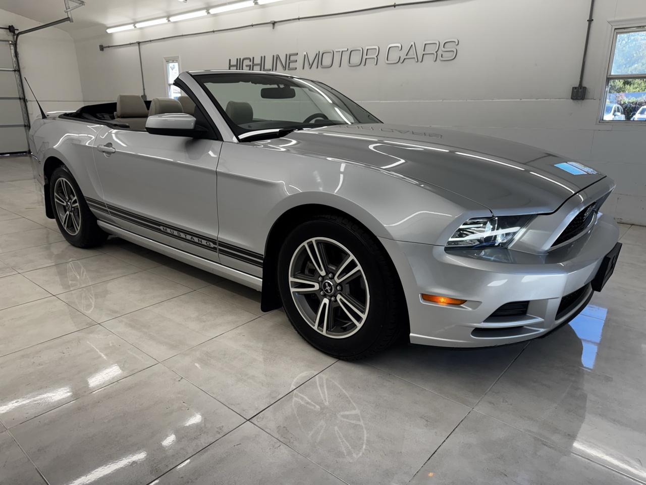 Ford Mustang 2dr Conv V6 2013