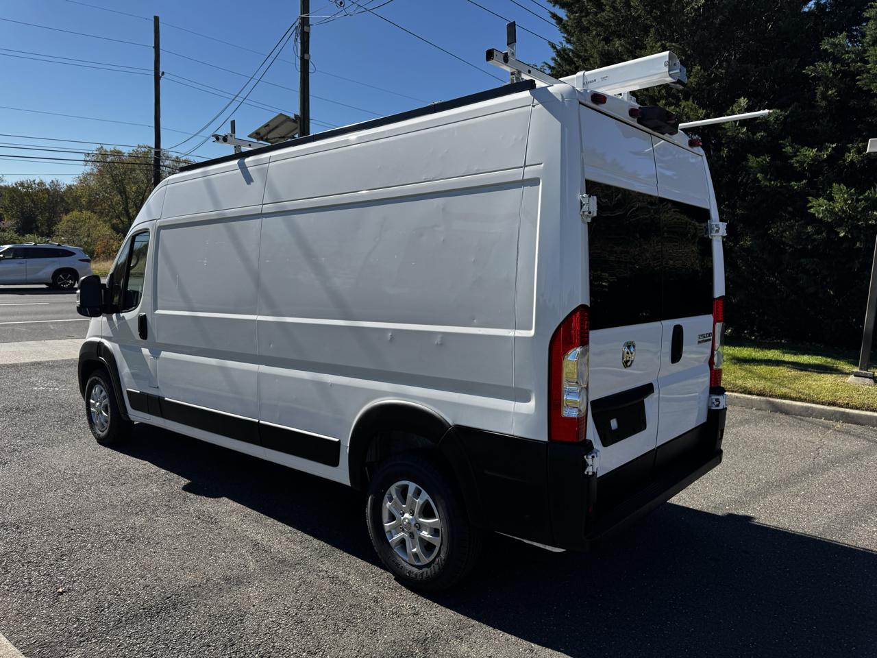 RAM ProMaster Cargo Van SLT 2500 High Roof 159" WB 2024
