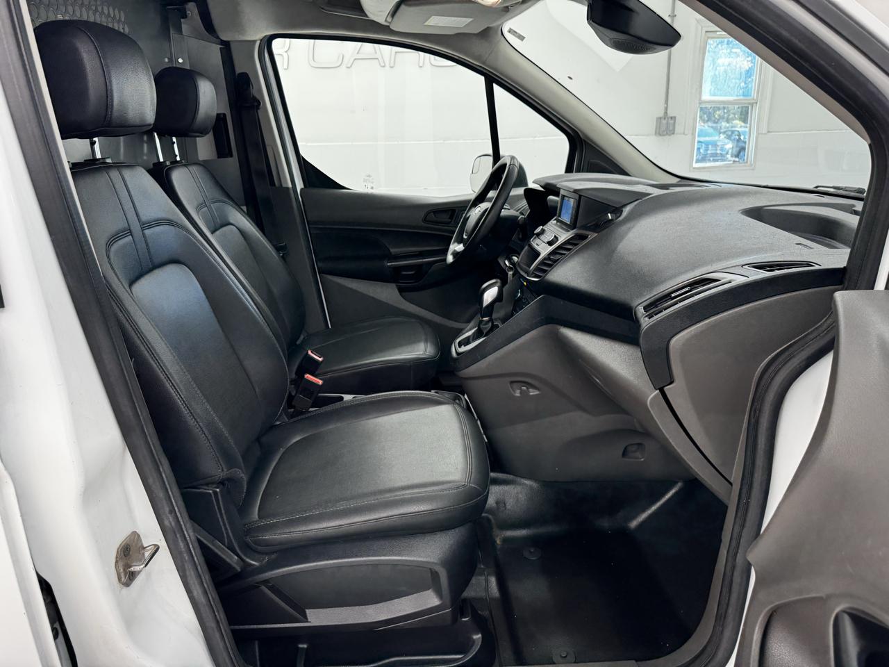 Ford Transit Connect Van XL LWB w/Rear Symmetrical Doors 2021