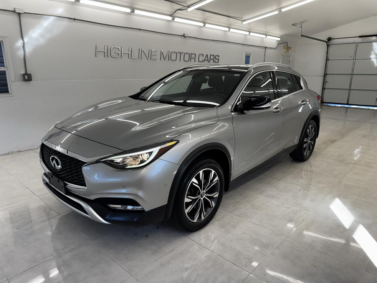 Infiniti QX30 Premium AWD 2018
