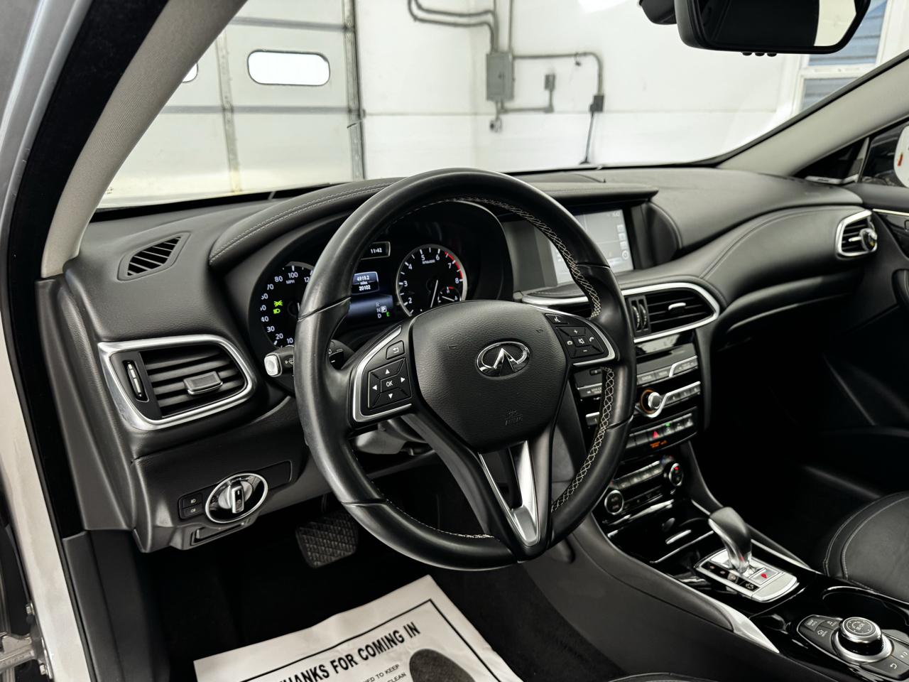 Infiniti QX30 Premium AWD 2018