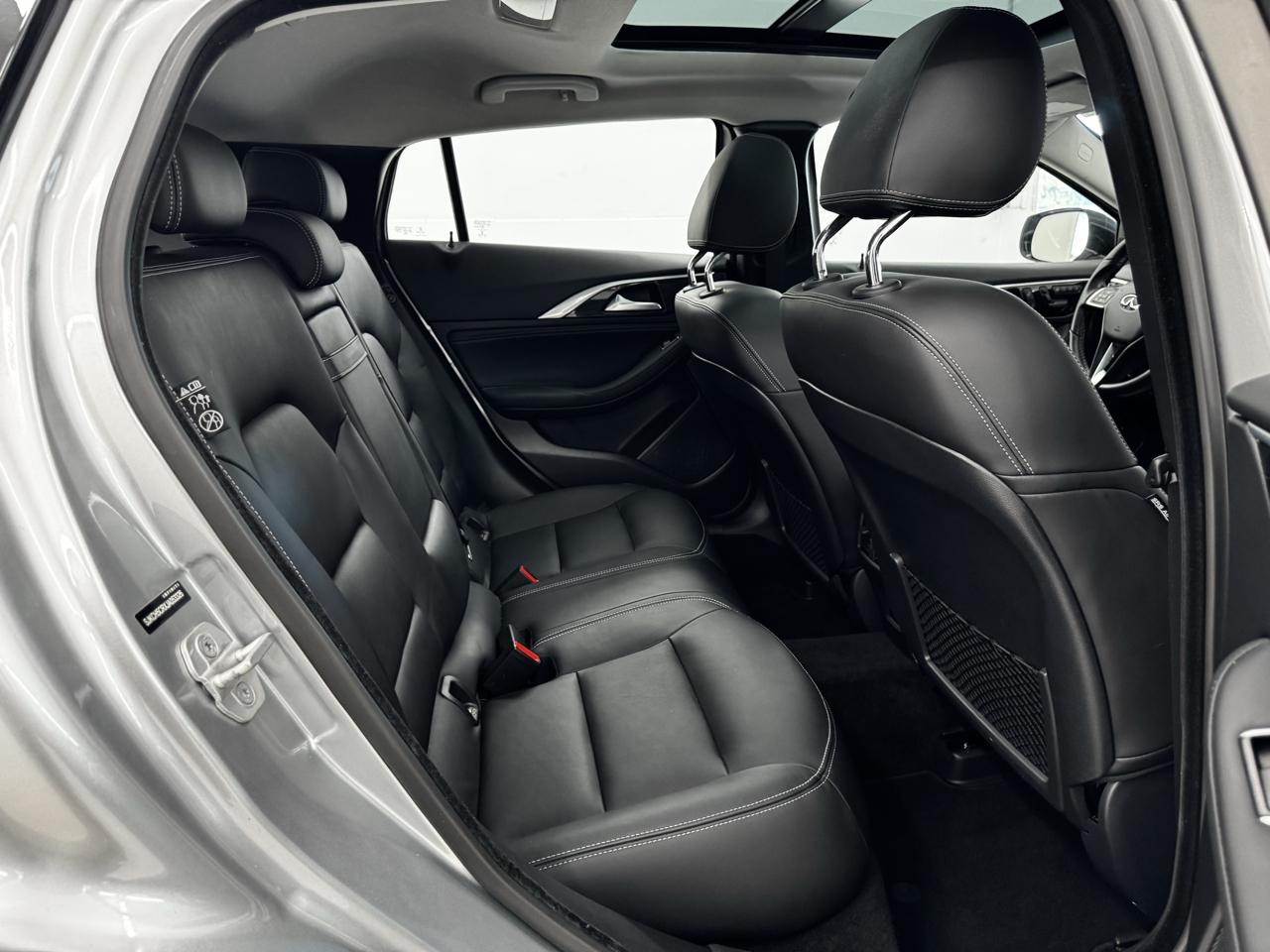 Infiniti QX30 Premium AWD 2018