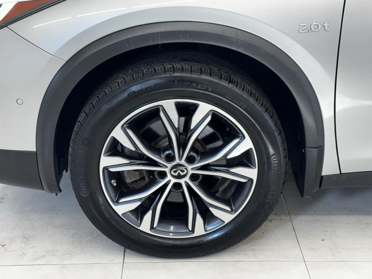 Infiniti QX30 Premium AWD 2018