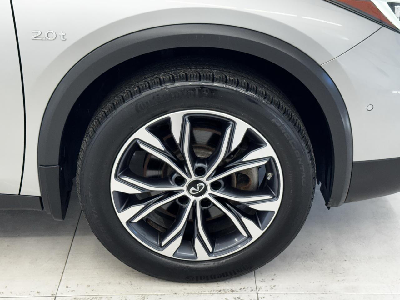 Infiniti QX30 Premium AWD 2018