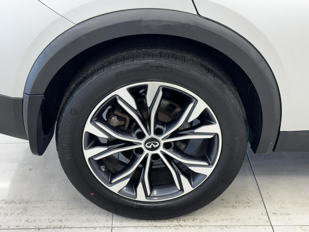 Infiniti QX30 Premium AWD 2018